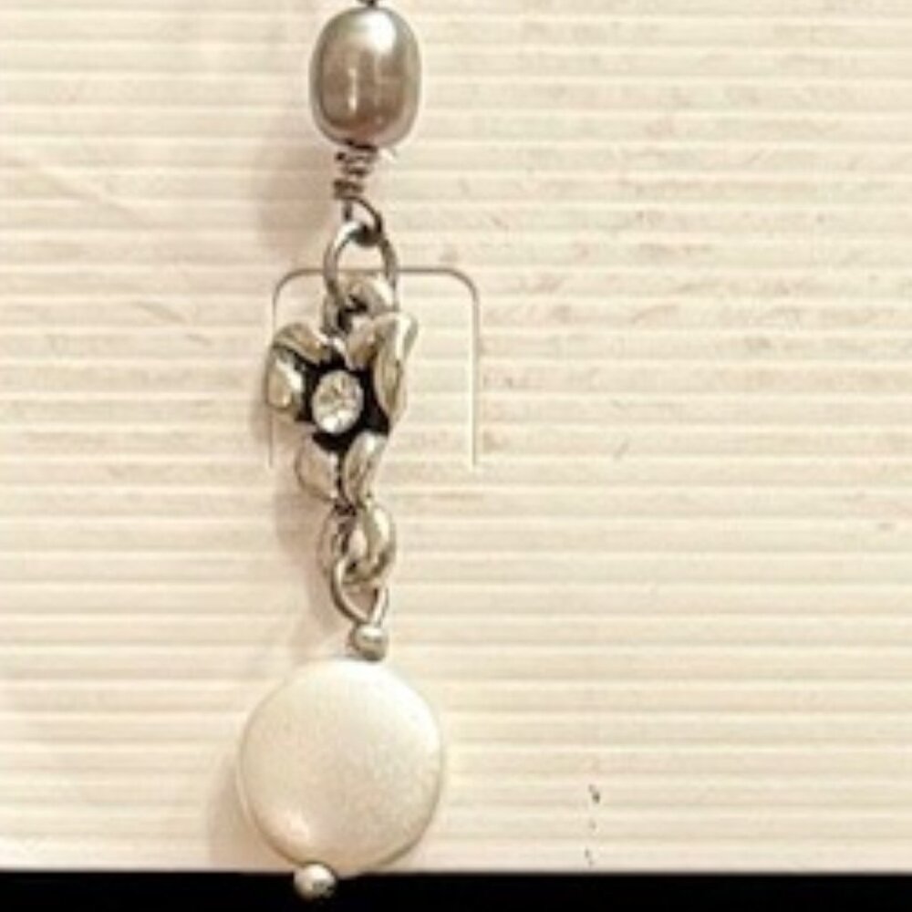 Lia Sophia "MID-SUMMER NIGHT" Earrings - Picture 5 of 8